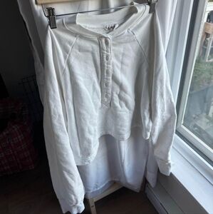 LNA henley sweatshirt (M)